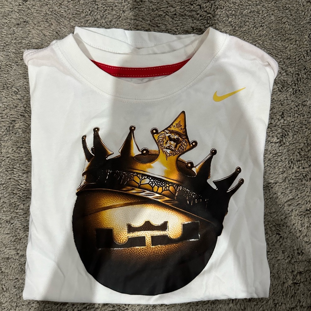 Lebron James shirt boys